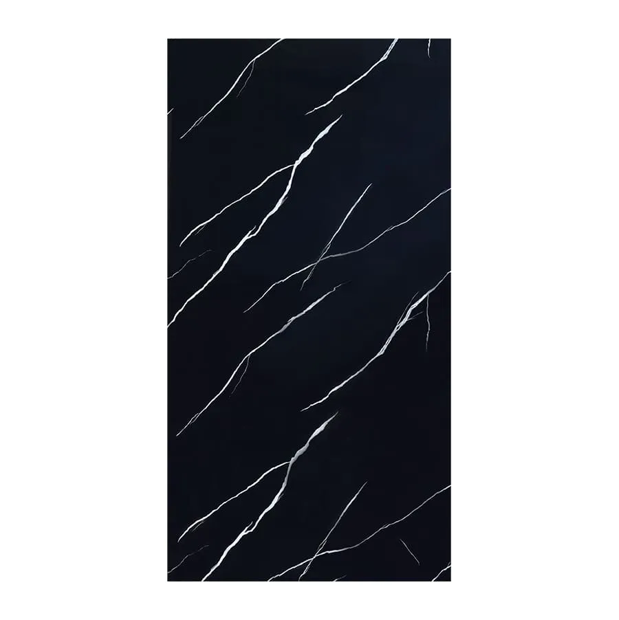 Modny Black Glossy